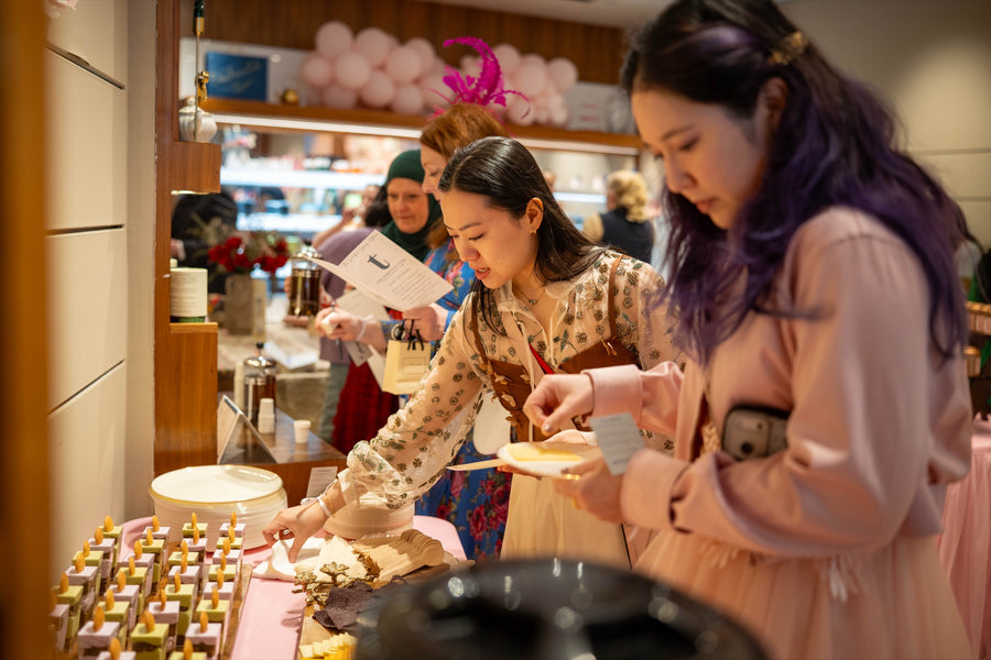 Guests blending their own tea in spring 2026