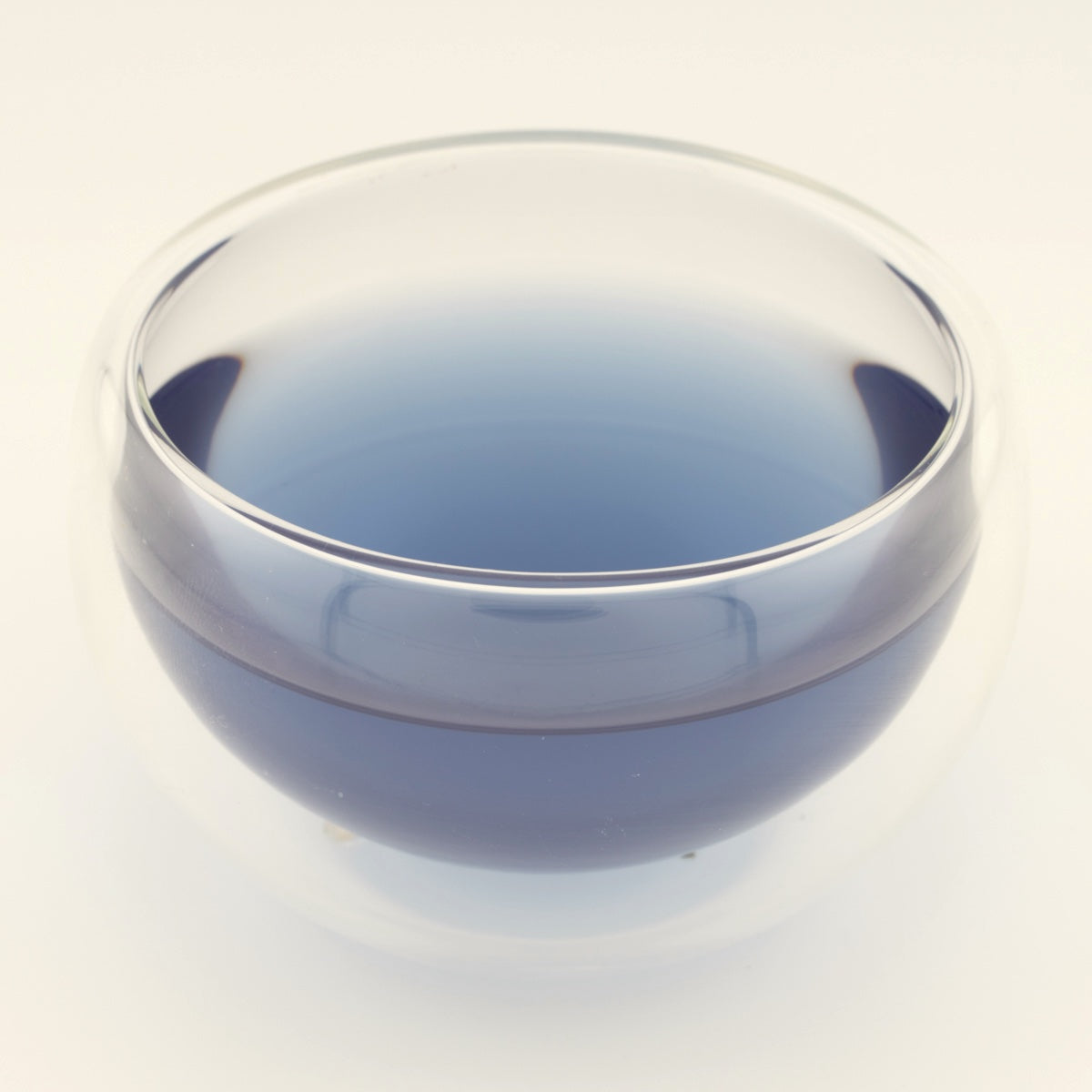 Tea Tasting Trove, Sky Is Pink, brewed, in a clear glass [trove-11-sky-is-pink-liquor]