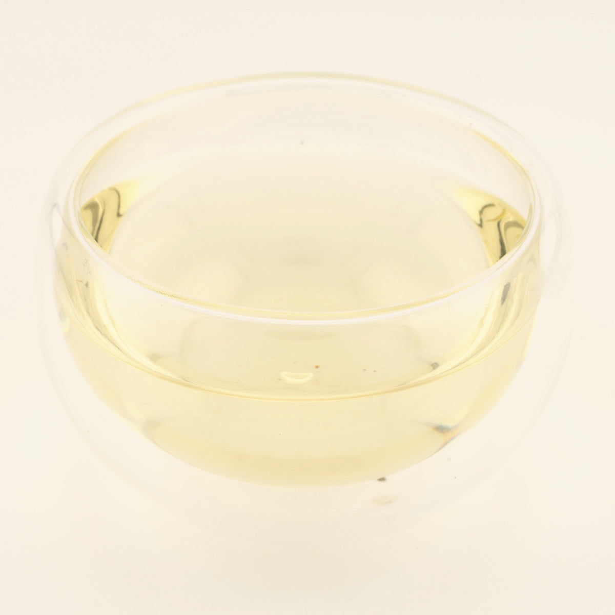 Yunnan White Bud Pu'er Tea, brewed, in a clear glass [yunnan-white-bud-puer-tea-03-liquor]